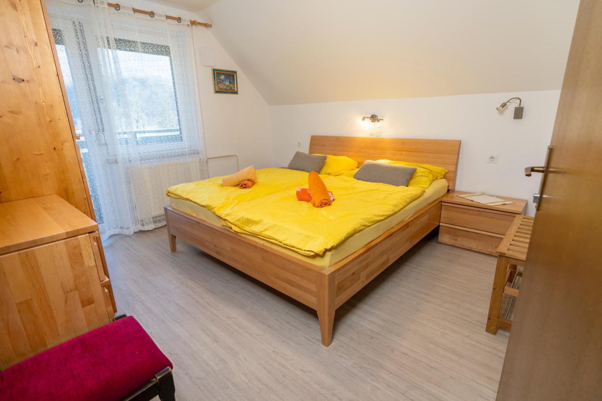Apartment Zvan Бохин Екстериор снимка